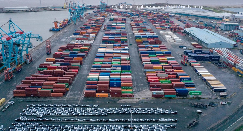 What Informed Users Tend to Focus On With Local Trade Services